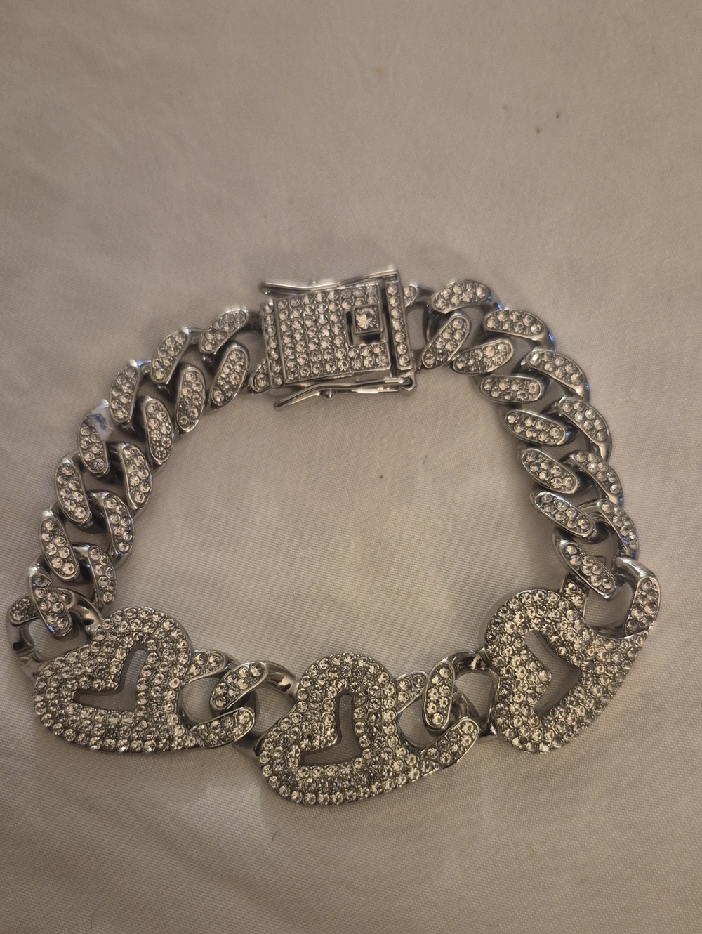 Pavé Heart Silver-Link Bracelet with Sparkling Crystals 7.5"